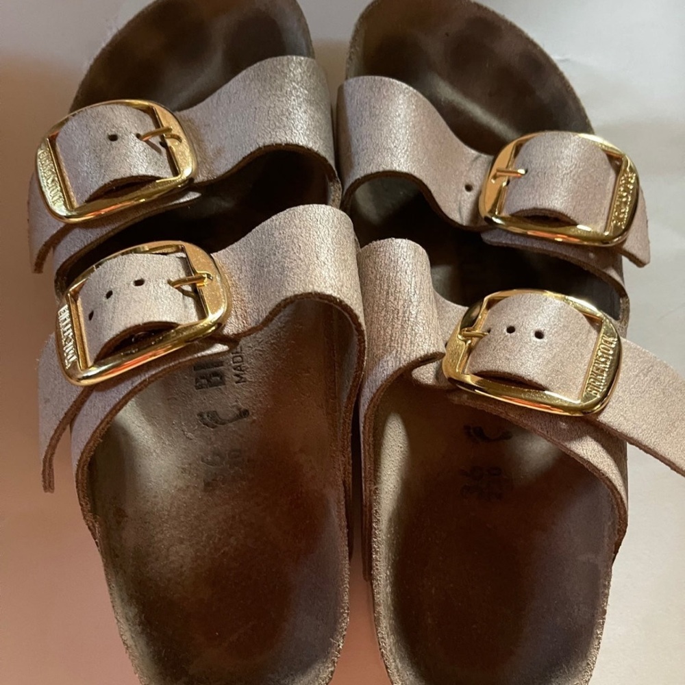 Birkenstock Arizona big buckle gold rose gold suede 36 N fits size 6, 6.5, 7